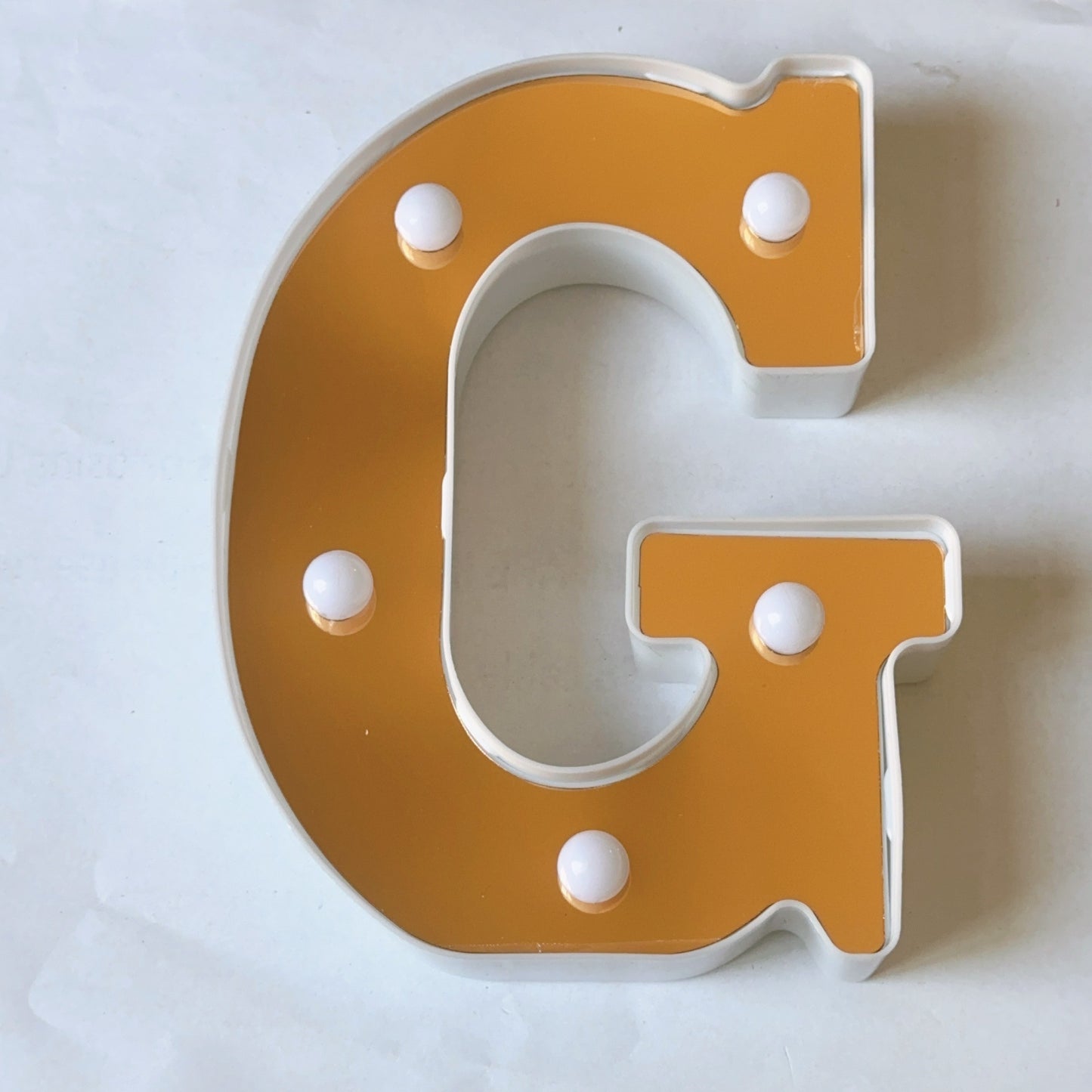 LAMPARA LETRA G 16CM