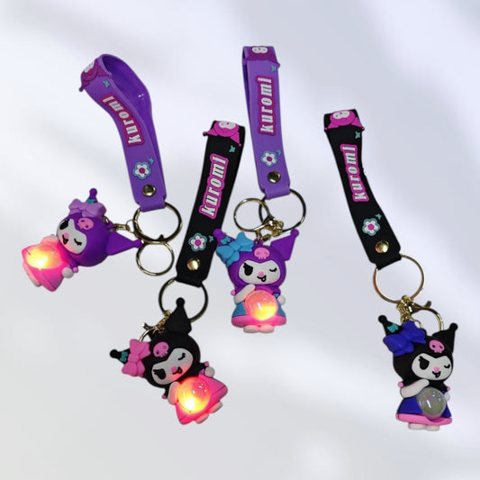 LLAVERO CON LUZ KUROMI