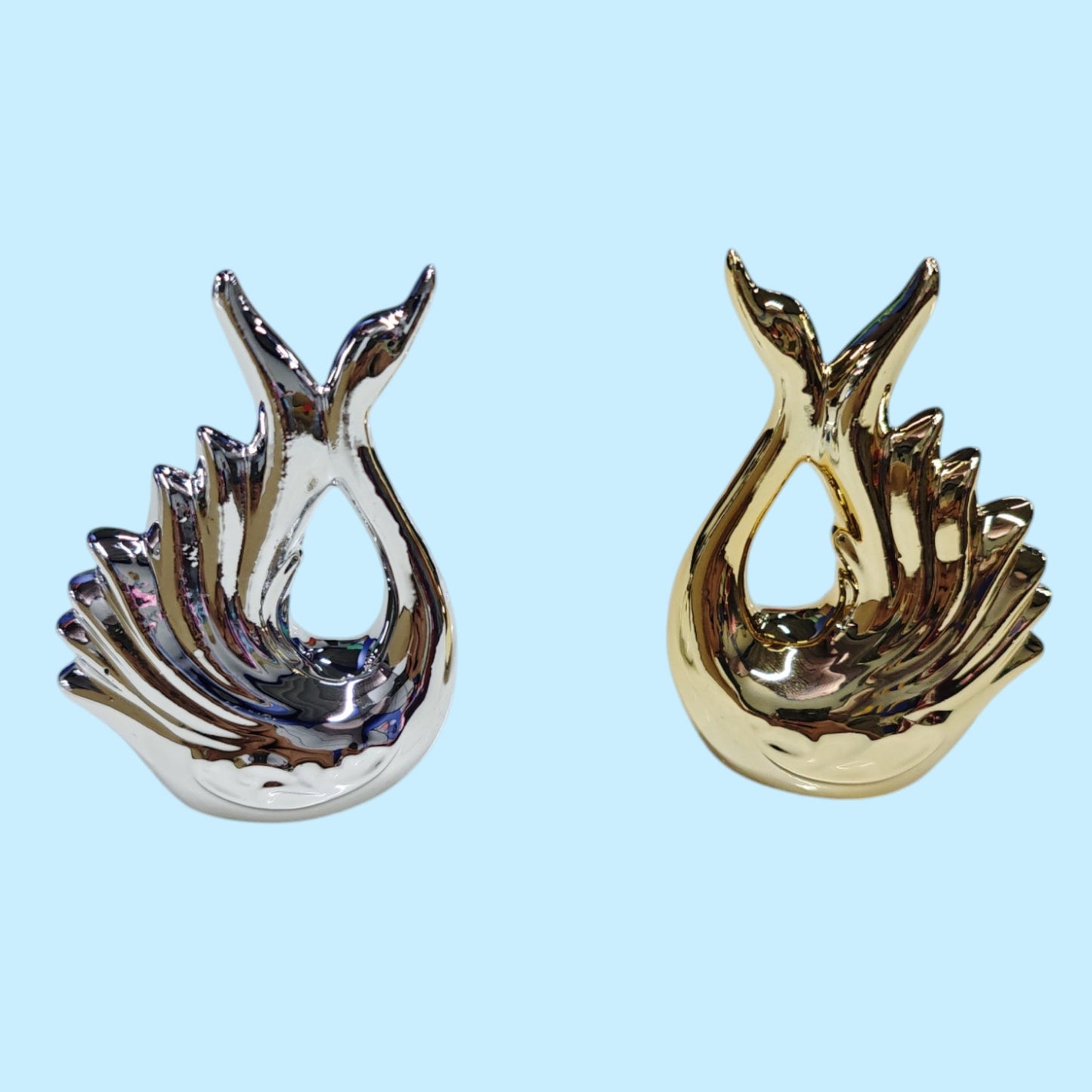 ADORNO CISNE PEQ TY004