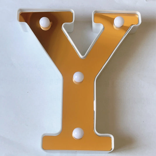 LAMPARA NUMERO LETRA DORADO 0-9 A-Z 16CM