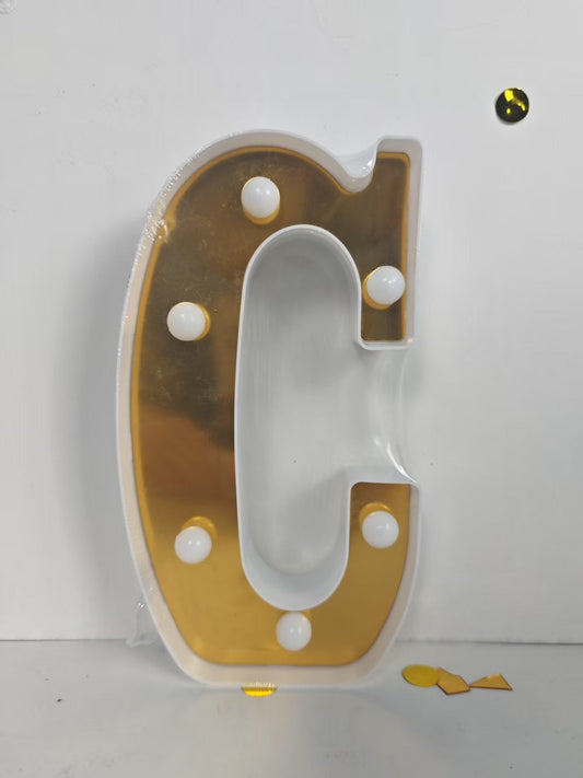 LAMPARA NUMERO LETRA DORADO 0-9 A-Z 21CM