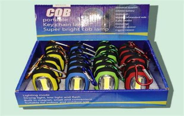 FOCO LLAVERO LED 5820