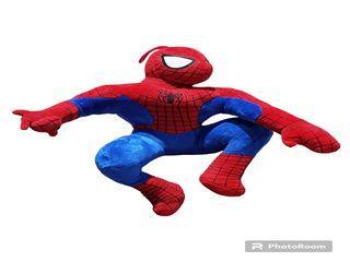 PELUCHE HOMBRE ARANA SENTADO