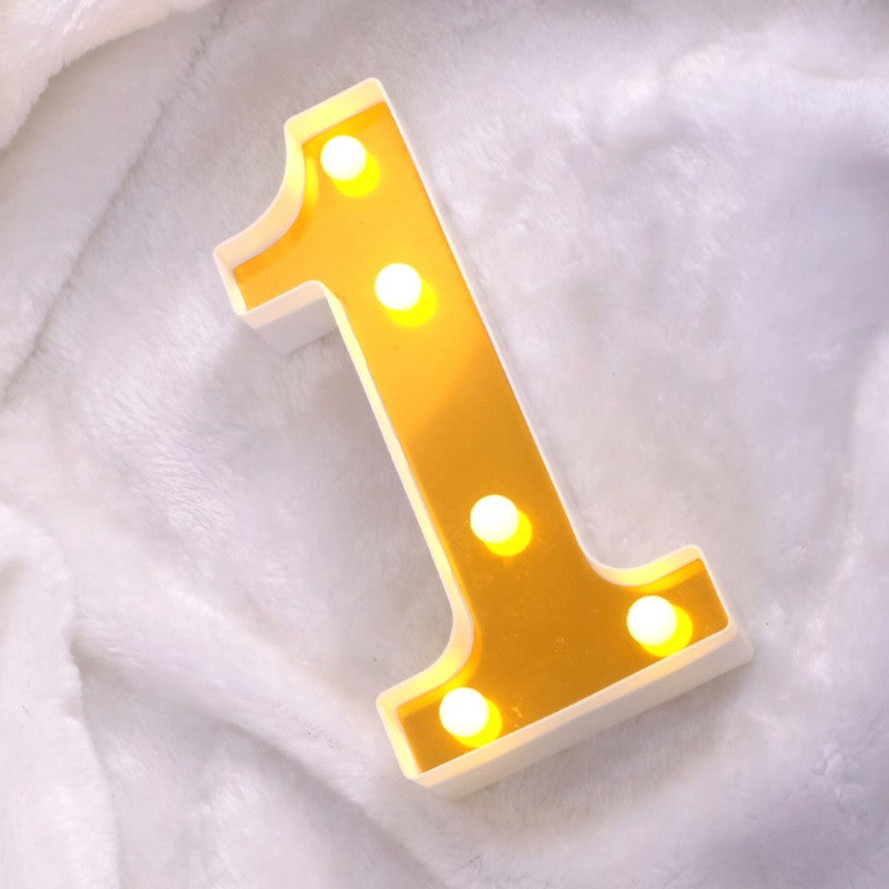 LAMPARA NUMERO LETRA DORADO 0-9 A-Z 16CM