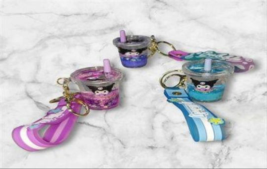 LLAVERO BEBIDA KUROMI