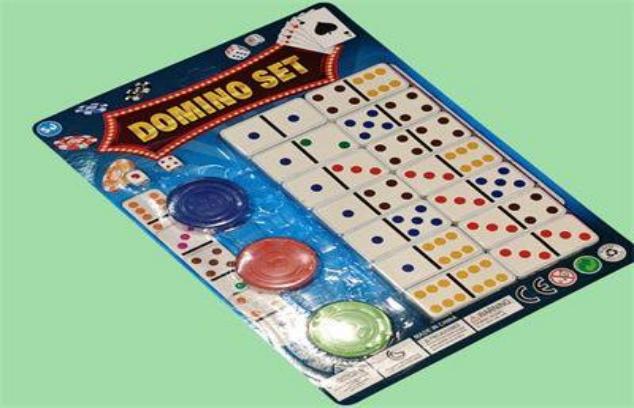 SET DOMINO+FICHA+CUBITOS 3896-29