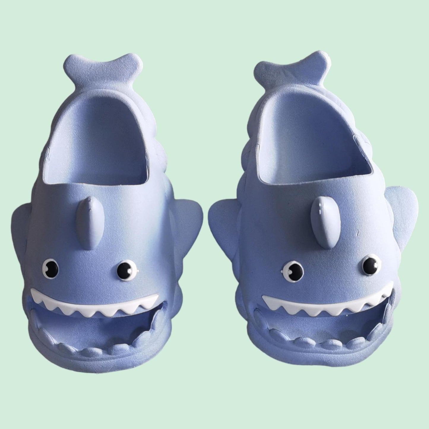 SANDALIAS DE TIBURON PVC 24-29 P/NINO